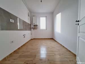 Bloc nou finalizat. 35 mp utili. Bucatarie inchisa. — miniatura 4