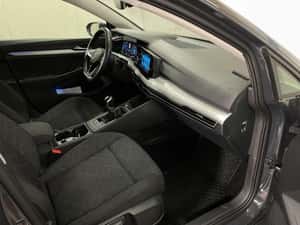 Volkswagen Golf Manuală 110 HP Benzină — miniatura 2