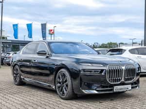 BMW 750 2024 - Berlină, Second hand — miniatura 5