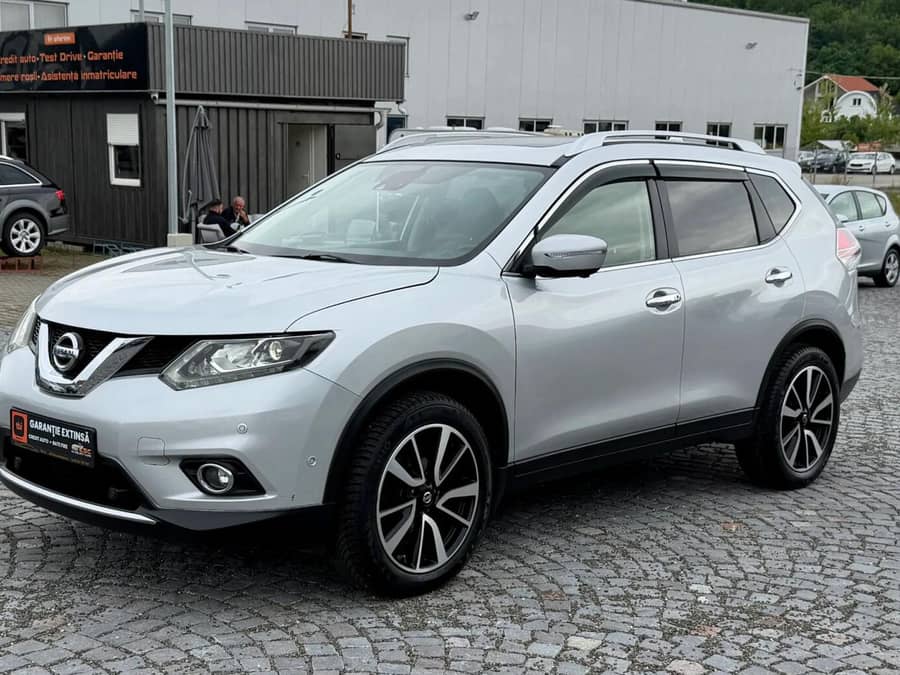 Nissan X-Trail 2015, 130 CP, Diesel, Manuală, 11.999 EUR — fotografie 1 din 7