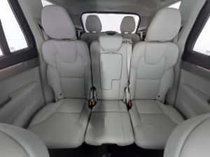 Volvo XC90 Automată 455 HP Hibrid (B/E) — miniatura 4