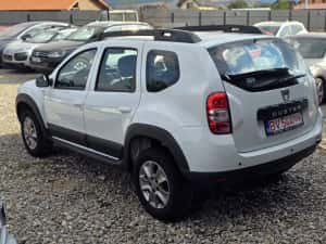 Dacia Duster 1.6i GPL 2017 Navi RATE GARANTIE — miniatura 3