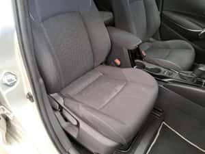 Toyota Corolla Break / Estate 2021 - 157.000 km - 15.000 EUR — miniatura 6