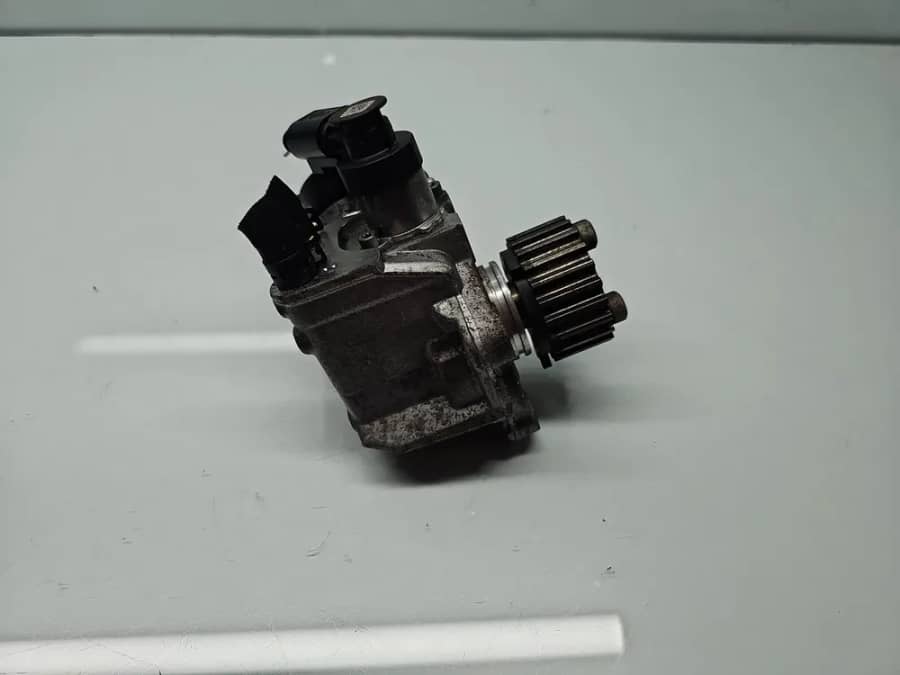 Pompa inalta presiune  AUDI A4 (8K2, B8) [Fabr 2008-2015] 03L130755AC — fotografie 1 din 10