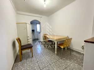 Apartament cu 2 camere de vanzare, centrala, zona Girocului, Timisoara — miniatura 3