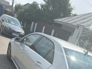 Mercedes e class — miniatura 10