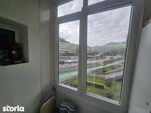 Apartament 2 camere, balcon, etaj 1, Piatra Neamț — miniatura 5
