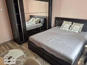 Inchiriez apartament 2 camere decomandat — miniatura 2