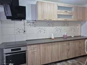 Inchiriez apartament 2 camere decomandat — miniatura 3