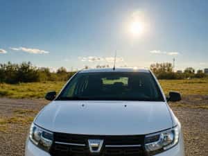 Dacia Logan 2019 — miniatura 10