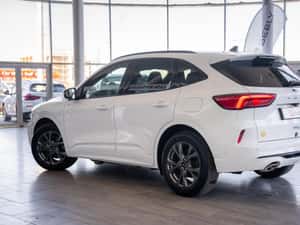 Ford Kuga Semi-automată 225 HP - 116.626 km — miniatura 7
