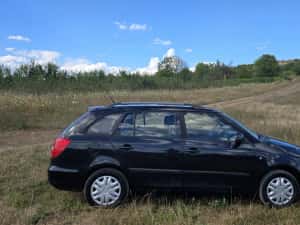 Vand skoda fabia 2009 ,motor 1,2 benzina — miniatura 6