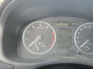 Vand skoda fabia 2009 ,motor 1,2 benzina — miniatura 9