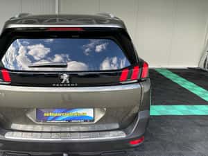 Peugeot 5008 1.6HDI 120cp Automata 186.000 km 2018 — miniatura 4