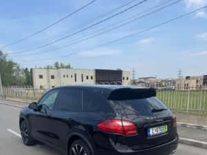 Porsche Cayenne 3.0 Diesel 2013 — miniatura 3