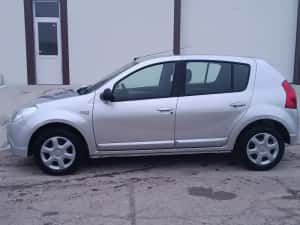 Dacia Sandero 1.5dci 2009 *import Germania — miniatura 2