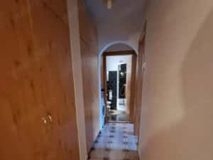 Apartament 3 camere decomandat, etaj 1, Tomesti — miniatura 8