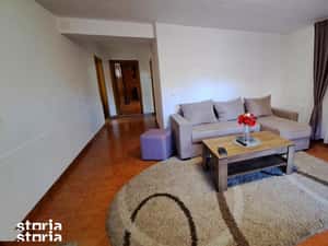 Apartament de inchiriat cu 3 dormitoare la casa in Someseni