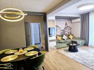 Închiriem apartament exclusivist cu terasă și parcare, ultracentral