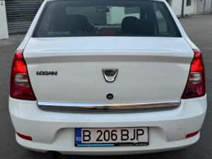 Dacia Logan 2012 motor 1.5 dci  modelul Laureat  cu Aer , geamuri — miniatura 4