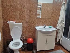Apartament  de vanzare cu 3 camere in casa zona Bartolomeu Nord — miniatura 6