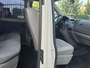 Volkswagen Transporter T5 1.9 TDI * An 2007 * 5 Locuri Dublu Cabina * Autoutilitara * Cutie Manuala — miniatura 4