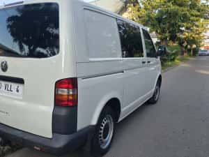 Volkswagen Transporter T5 1.9 TDI * An 2007 * 5 Locuri Dublu Cabina * Autoutilitara * Cutie Manuala — miniatura 7
