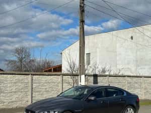 Vând / schimb Jaguar XE 2.0 diesel 180 cp 8+1 trepte automat — miniatura 9