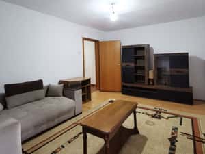 Apartament 2 camere decomandat parter Lipovei/Holdelor cu centrala