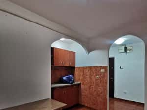 Apartament 2 camere decomandat parter Lipovei/Holdelor cu centrala — miniatura 5