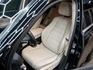 Mercedes-Benz GLE 300 Automată 272 HP Diesel — miniatura 5