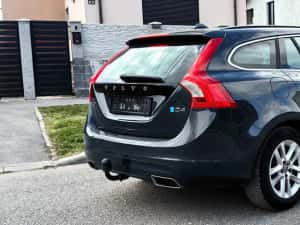 Volvo V60 * 200CP * Bord Digital * Distronic * Trapa * Xenon — miniatura 5