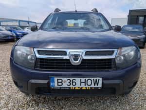 Dacia Duster 1.5 dCi 109 CP 4x4 — miniatura 3
