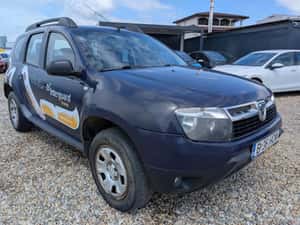 Dacia Duster 1.5 dCi 109 CP 4x4 — miniatura 4