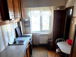 Apartament de vanzare 80 mp, 3 camere decomandate zona Interservisan — miniatura 3