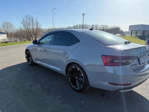 Skoda Superb 2019, 195.000 km, Automat DSG, Gri — miniatura 5