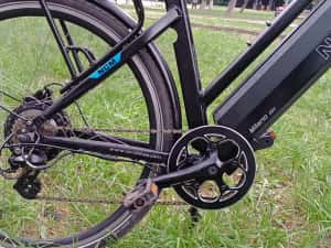 Bicicleta electrica ncm milano 48v cu incarcator si chei la baterie — miniatura 4