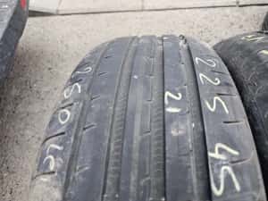 225 45 19 vara goodyear — miniatura 3