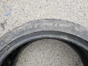 225 45 19 vara goodyear — miniatura 4