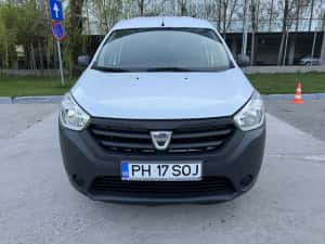 Dacia dokker an fab 2015 motor 1.5 dci — miniatura 6