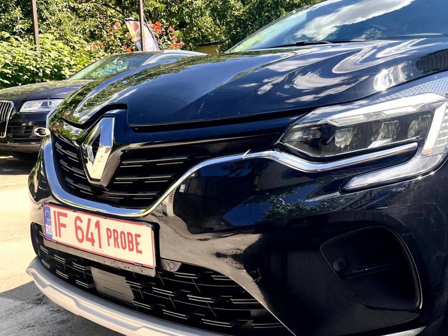 Renault Captur SUV Automată 140 HP Hibrid (B/E) — fotografie 1 din 7