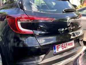 Renault Captur SUV Automată 140 HP Hibrid (B/E) — miniatura 7