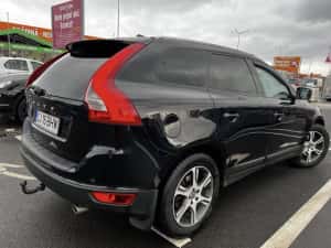 Volvo XC 60 Volvo XC60, ( motor defect, lipsa compresie pe un piston) — miniatura 2