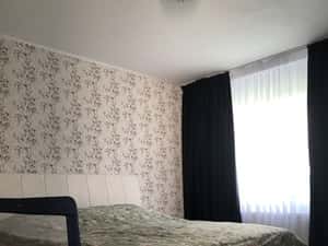 De inchiriat apartament 2 camere in zona Balcescu — miniatura 3