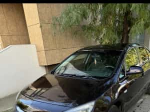 Vand opel cu carte service la zi!