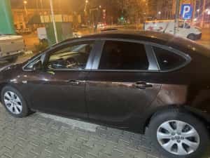 Vand opel cu carte service la zi! — miniatura 8