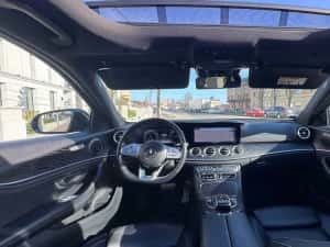 Mercedes E Class 220 AMG•Full digital•Panoramic — miniatura 5