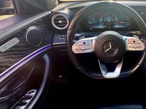 Mercedes E Class 220 AMG•Full digital•Panoramic — miniatura 6