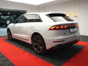 Audi Q8 Hibrid 2024, 7100 km, 75800 EUR — miniatura 5
