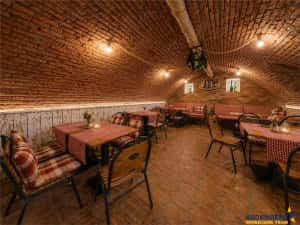 LIVE! Restaurant+terasa, Centrul Istoric - Piata Unirii, Brasov — miniatura 2